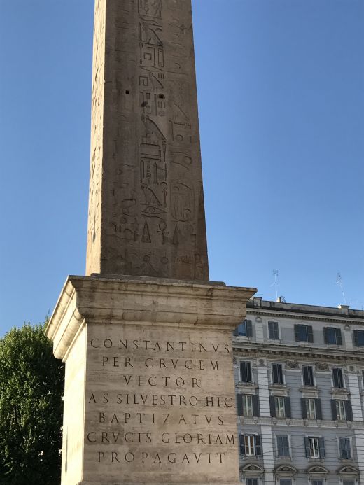 ein ägyptischer Obelisk in Piazza S. Giovanni in Laterano, Rom