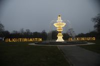 Lichtergarten im Schlosspark Laxenburg